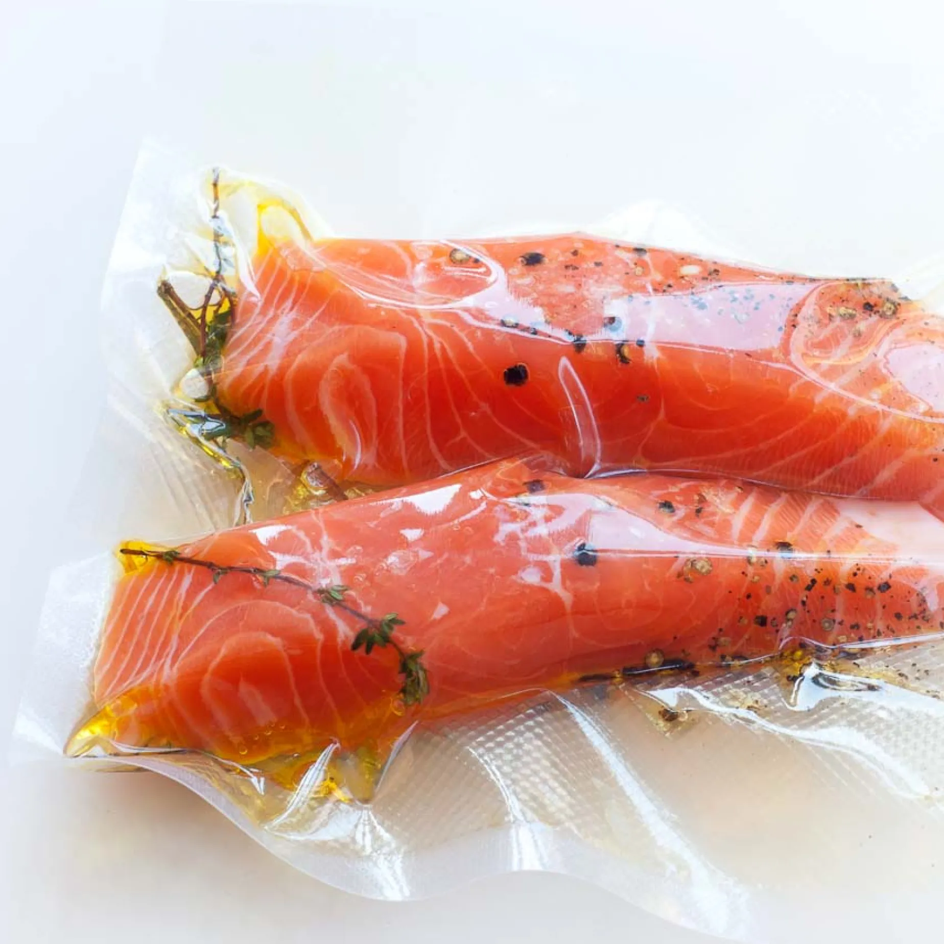 100 Embossed Vacuum Bags, 20 x 30cm