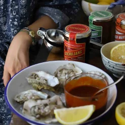 Bombom Korean Ssamjang Seasoned Soybean Sauce, 200g