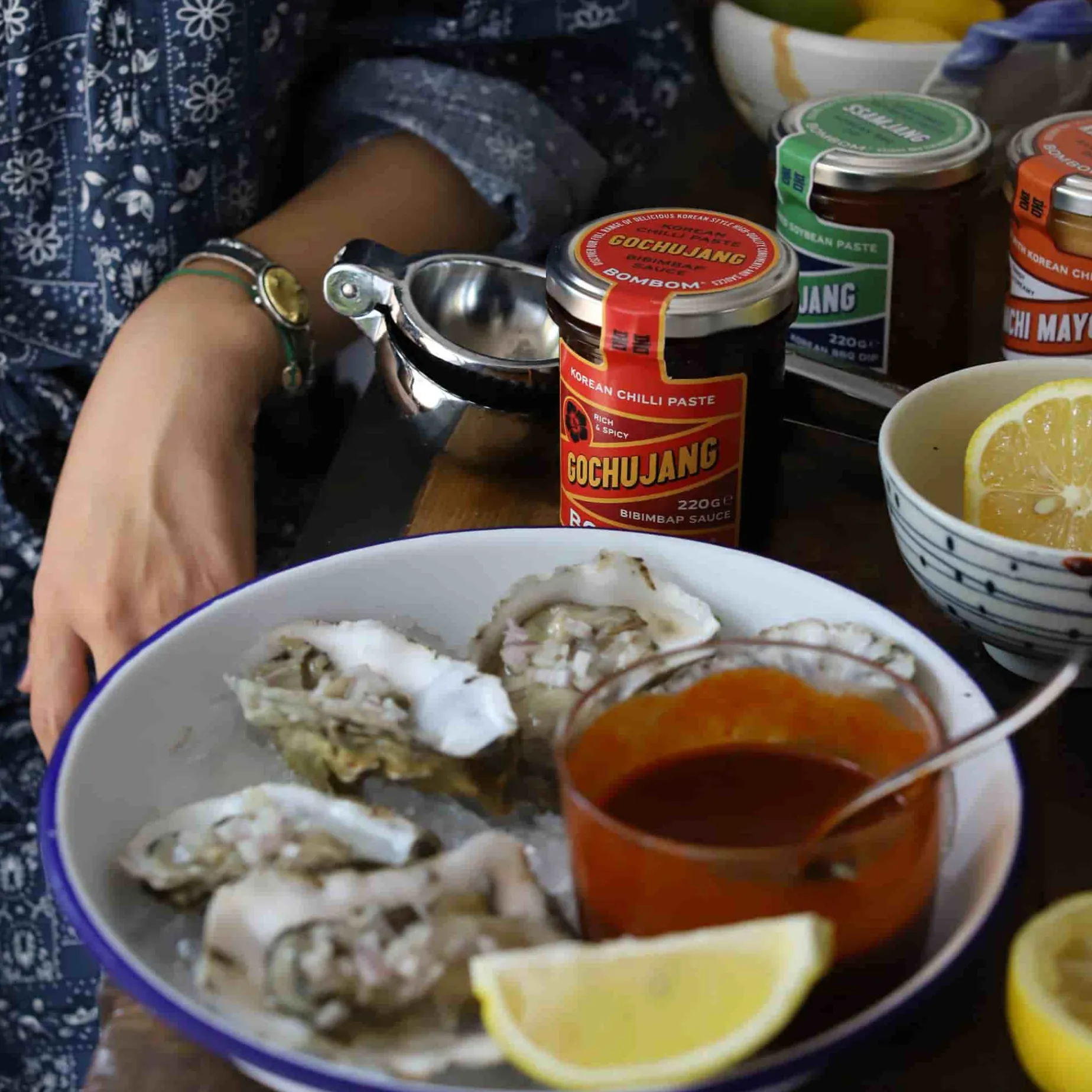 Bombom Korean Ssamjang Seasoned Soybean Sauce, 200g