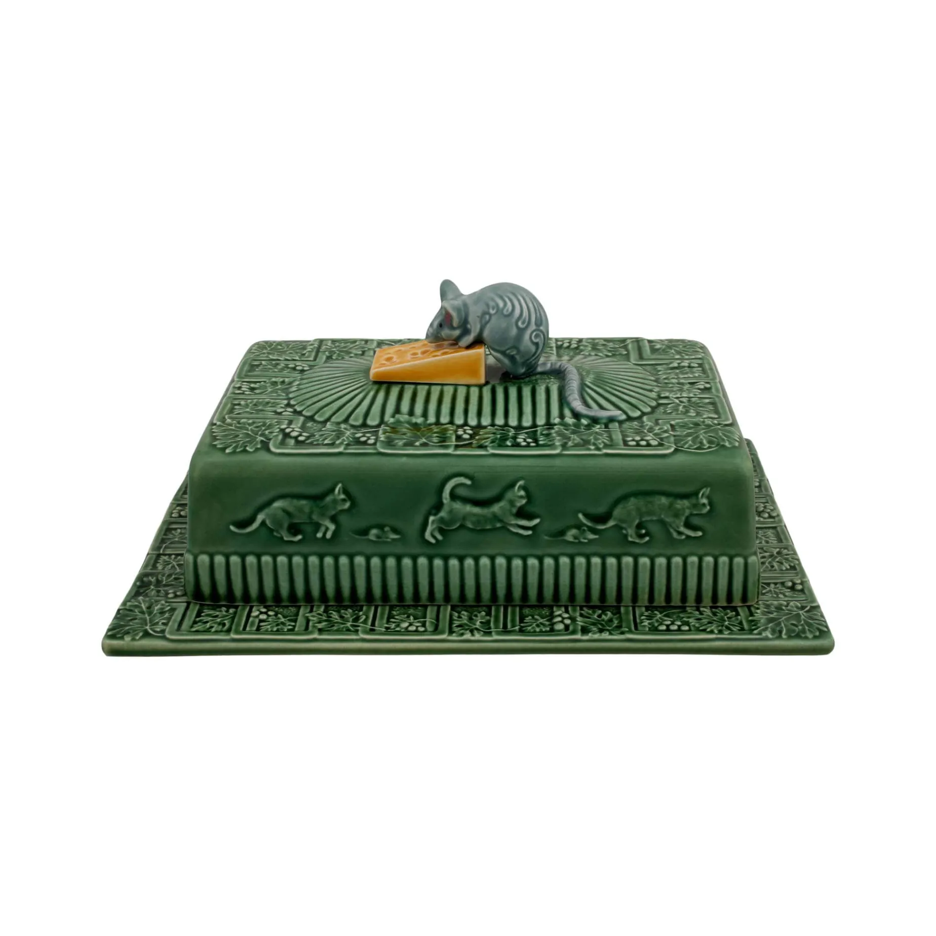 Bordallo Pinheiro Cheese Tray with Mouse and Lid