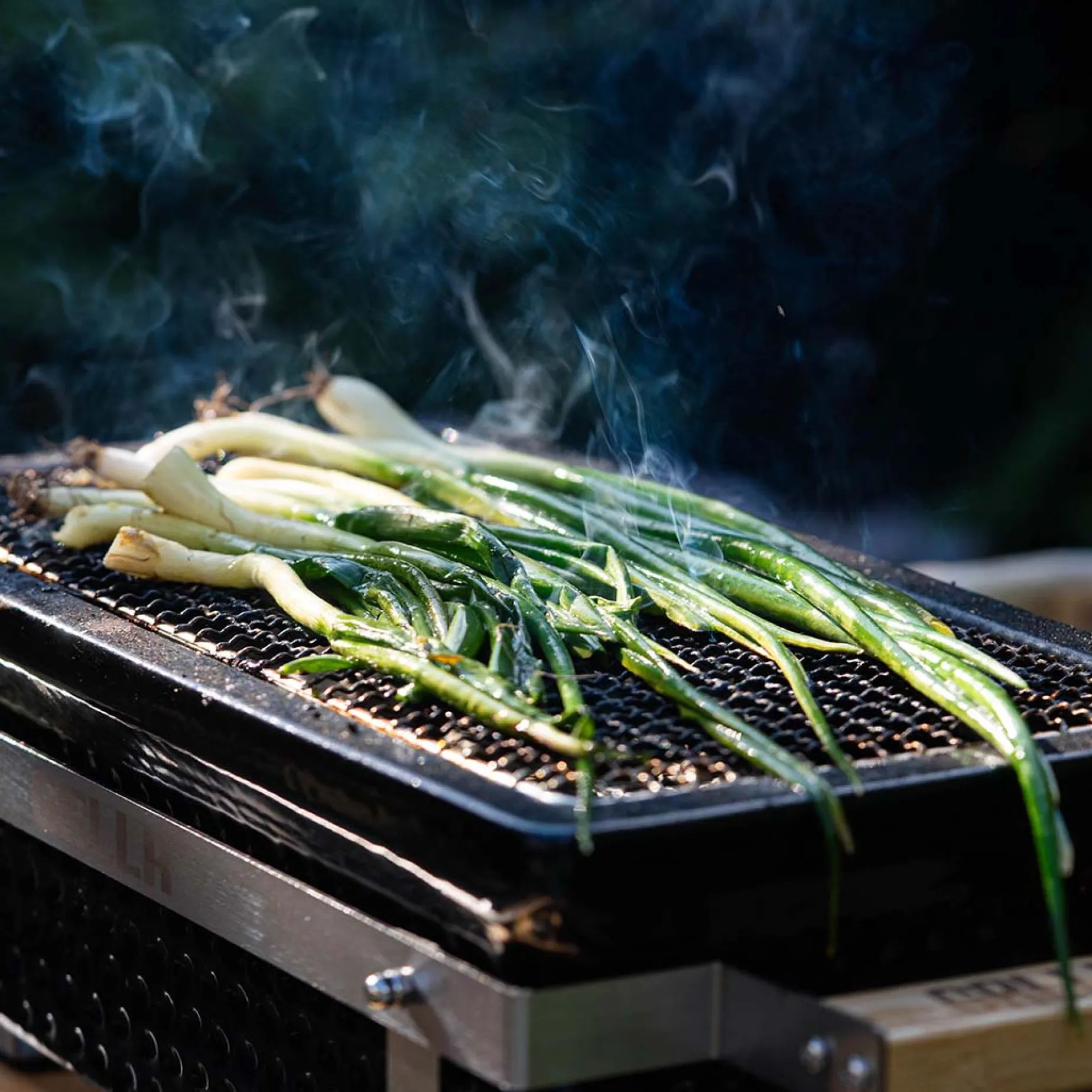 Grllr Osaka Shichirin Tabletop BBQ, Black