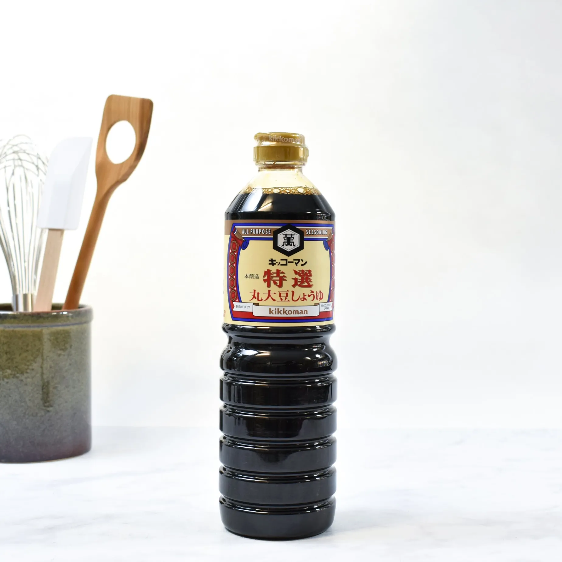 Kikkoman Traditionally Brewed Marudaizu Shoyu Soy Sauce 1l