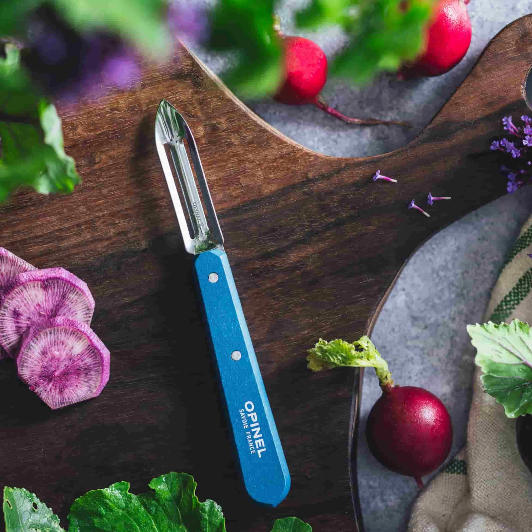 Opinel No 115 Blue Beechwood Handle Peeler, 6cm