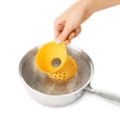 OXO Good Grips 2-Piece Silicone Egg Poaching Set