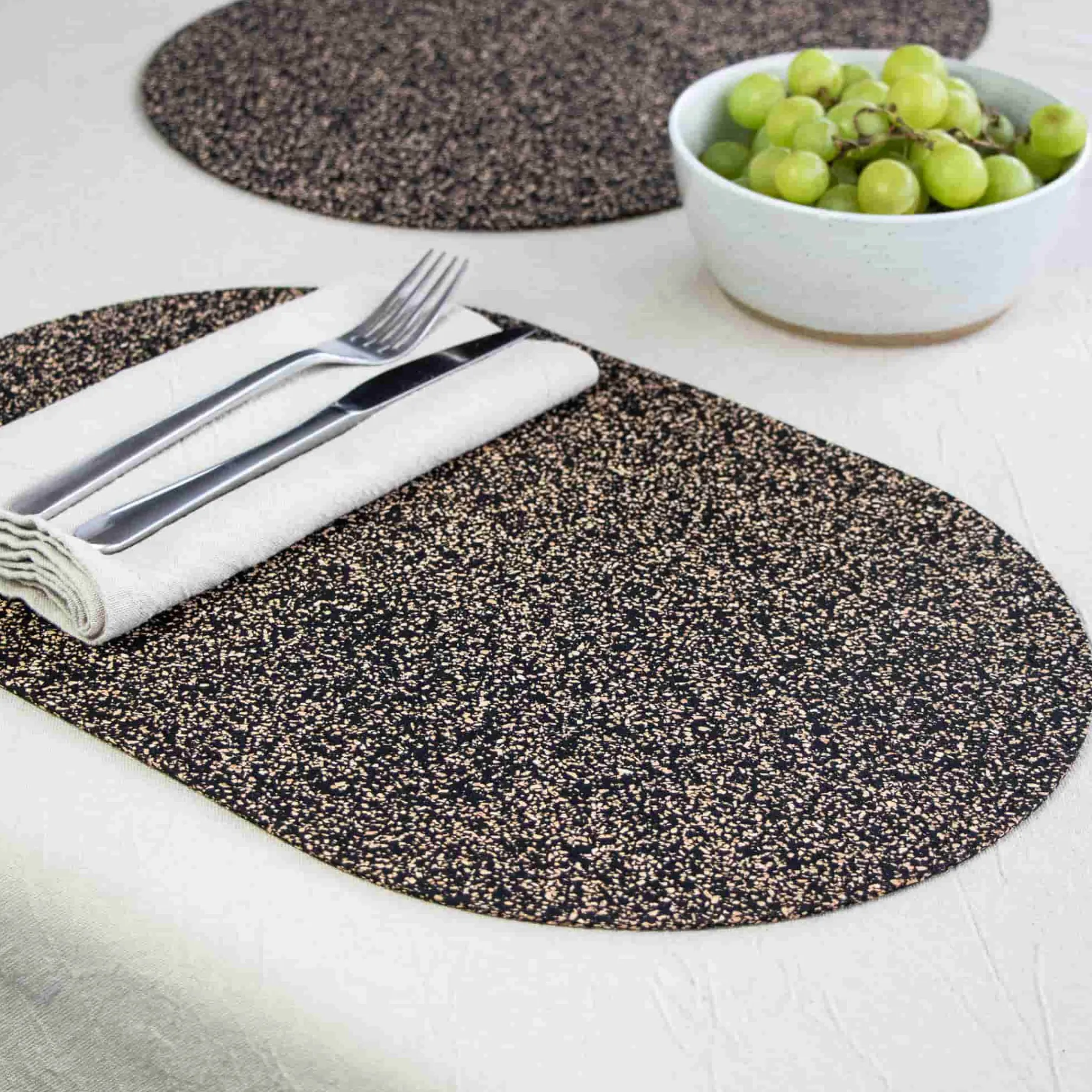 Set of 4 Dash Recycled Oval Placemats, 40cm