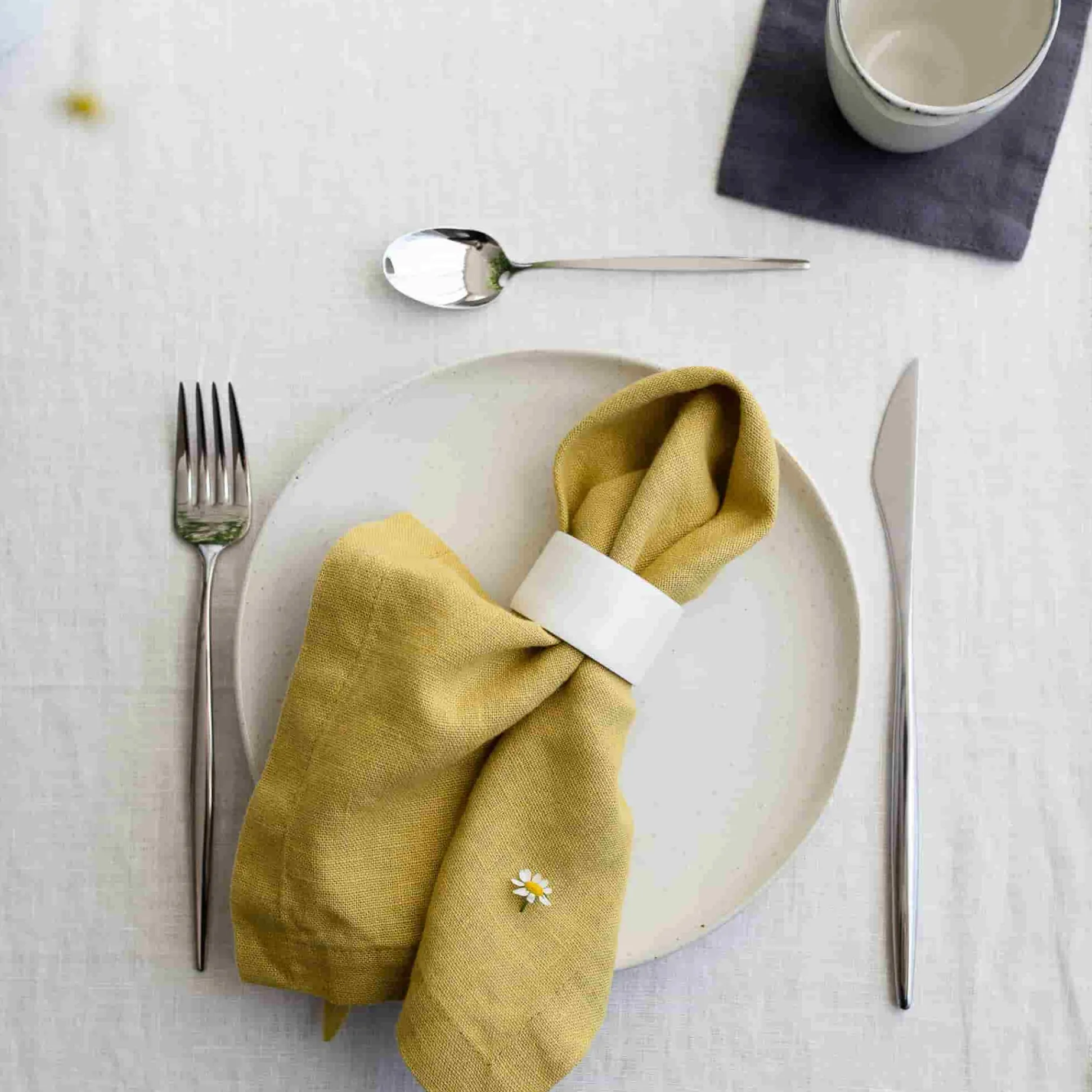 Set of 2 Yellow Linen Napkins