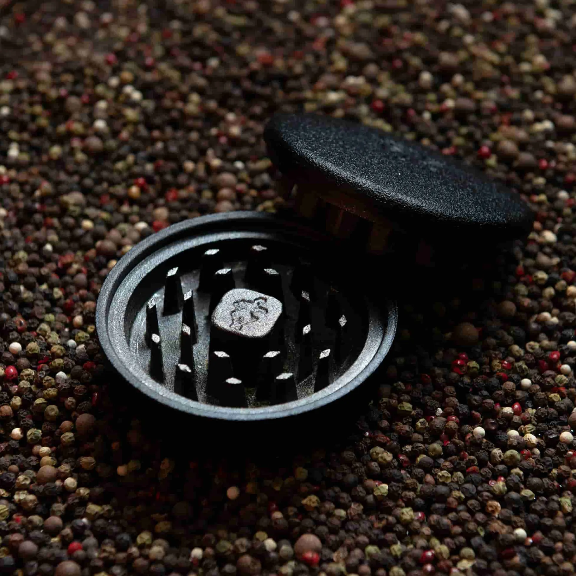 Skeppshult "SPICE" Cast Iron Grinder