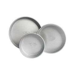 USA Pan 3 Piece Round Cake Pan Set